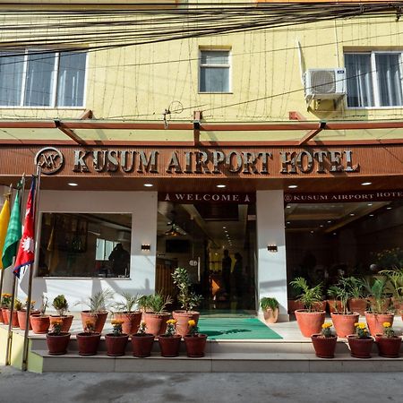 Kusum Airport Hotel Catmandu Exterior foto