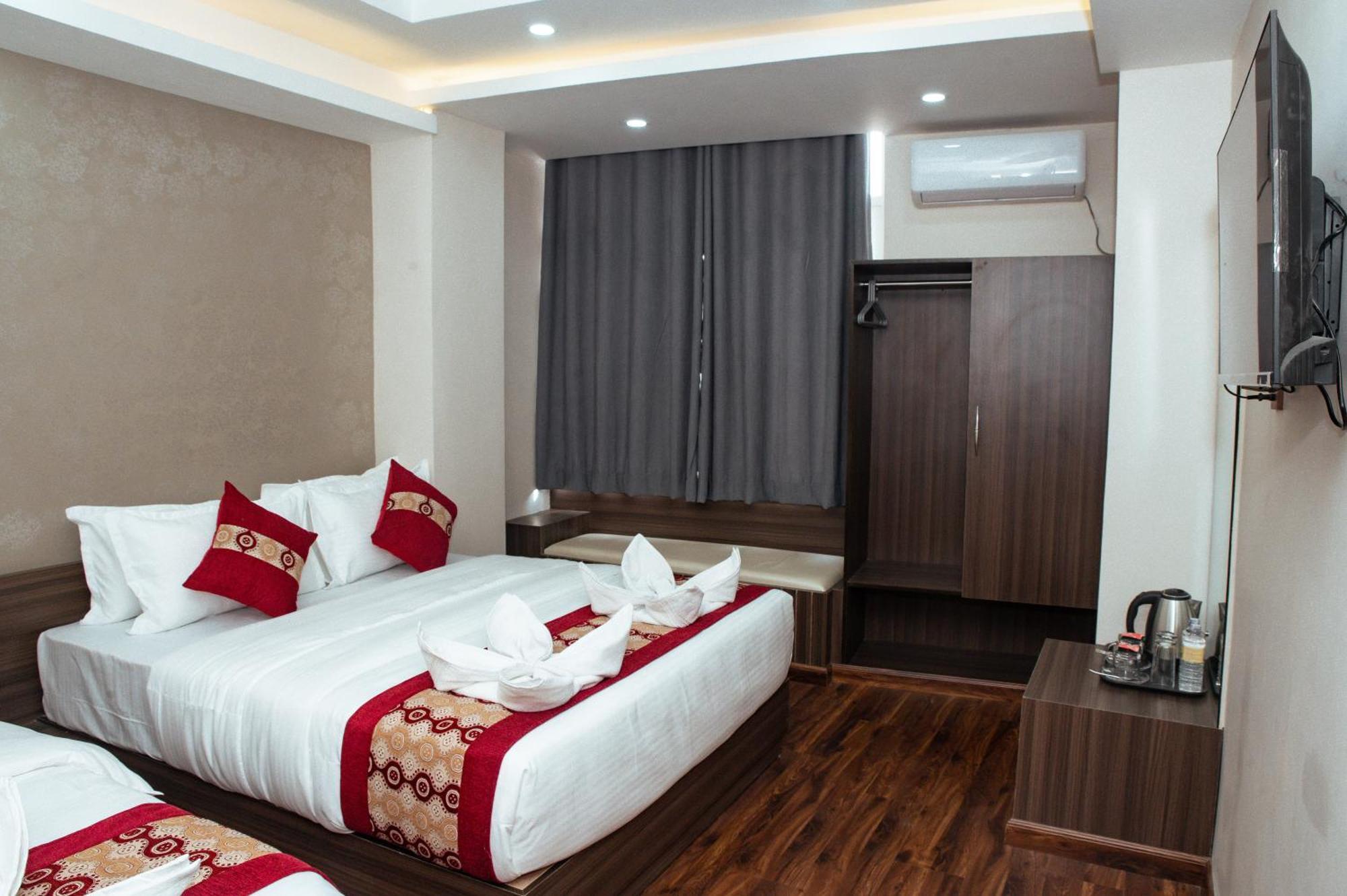Kusum Airport Hotel Catmandu Exterior foto